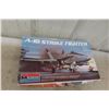 Image 8 : 4 Revell Monogram Fighter Plane Models 1:72 & 1:48 Scale 