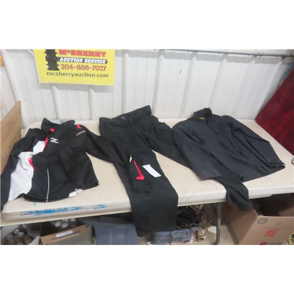 Mazund Large Jacket, Tactical Pants 32/34 , Smog Medium Shirt 
