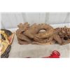 Image 5 : Oriental Carved Mask, Dragon & Displays 