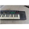 Image 6 : 2 Keyboards : Casio MT520 , Realistic 460 