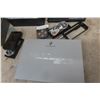 Image 9 : Porsche T Shirt, Key Chain, Booklets, Key Fobs 