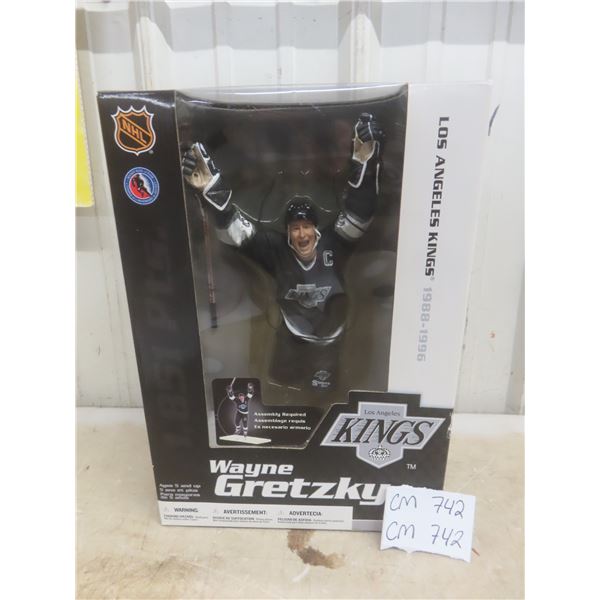 Wayne Gretzky 12" Los Angeles Kings McFarlane Figure