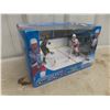 Image 5 : Wayne Gretzky and Brett Hull One-on-One Starting Line Up Figure Set