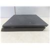 Image 5 : PS4 Slim with 2 Controllers – Powers On