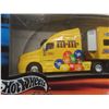 Image 8 : Mounds and M&M Die-Cast Tractor Trailers, 1/50th Scale – New in Box