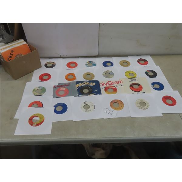Nice Assortment of 40 Different 45rpm Records, 1960s–70s Era: Wings, Chubby Checker, Beach Boys, Do