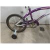Image 9 : Flamingo Shifting Gears Pedal Bike with Training Wheels, 17"