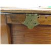 Image 5 : Antique 1930 Chard Produce British-Made Golden Oak Sewing Cabinet, 24"H × 19½"W × 13"D – Difference