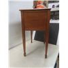Image 6 : Antique 1930 Chard Produce British-Made Golden Oak Sewing Cabinet, 24"H × 19½"W × 13"D – Difference