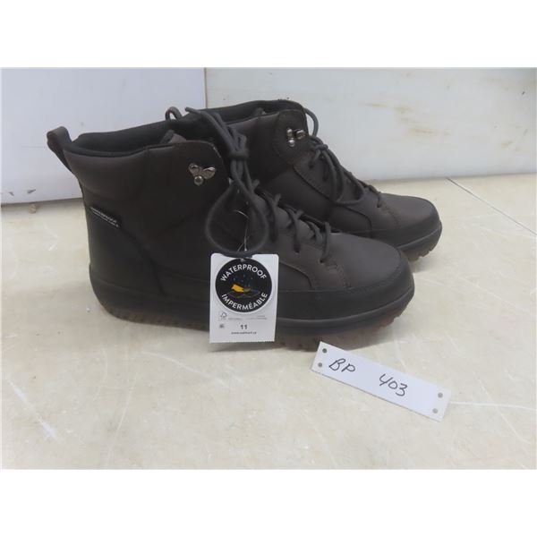 New Men's Ozark Trail Winter Boots, Size 11