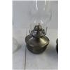 Image 3 : 4 Coal Oil Lamps and Chimney