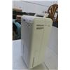 Image 3 : Lancaster Dehumidifier