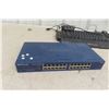 Image 3 : Netgear Switch and Keyboard