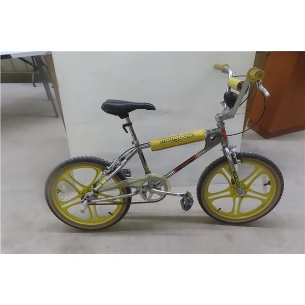 HDB Mongoose Max Pedal Bike, 20"
