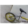 Image 6 : HDB Mongoose Max Pedal Bike, 20"