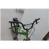 Image 2 : Movelo Max Pedal Bike, 18"