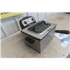 Image 4 : Bravetti Pro Large Capacity Deep Fryer – Appears New