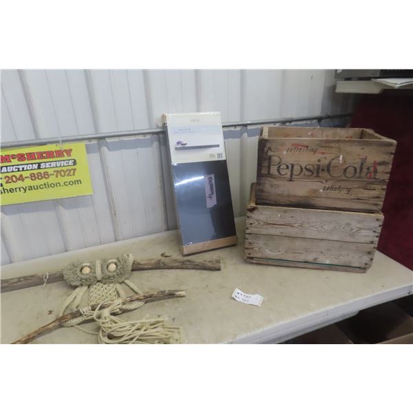 Owl Wall Shelf New 36" × 10", 2 Pop Crates