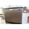 Image 2 : Danby Fridge with Top Freezer, 59" × 24" × 24"