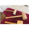 Image 4 : Wood Box with 7 Hammers