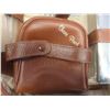 Image 4 : Vintage Leather Travel Grooming Set
