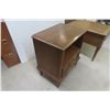 Image 5 : 2 End Tables: 1) 21" × 21" × 26"; 1) 25" × 22" × 18"