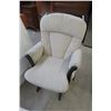 Image 2 : Sliding Rocker with Sliding Ottoman