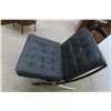 Image 3 : Leather/Leather-Style Chair