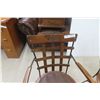Image 5 : 3 Wrought Iron and Metal Chairs
