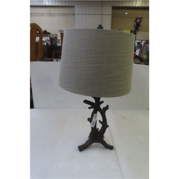 Modern Trunk-Design Table Lamp