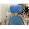 Image 10 : 2 Art Deco Cantilever Chairs with Armrests