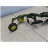 Image 7 : 3 John Deere Toy Implements: Flex-Fold Tandem Disc Harrow, 4-Row