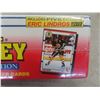 Image 3 : Score 1990 NHL Hockey Cards Collector Set – Factory Sealed Box