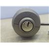 Image 3 : New Universal Hitch Lock Trailer Coupling Lock
