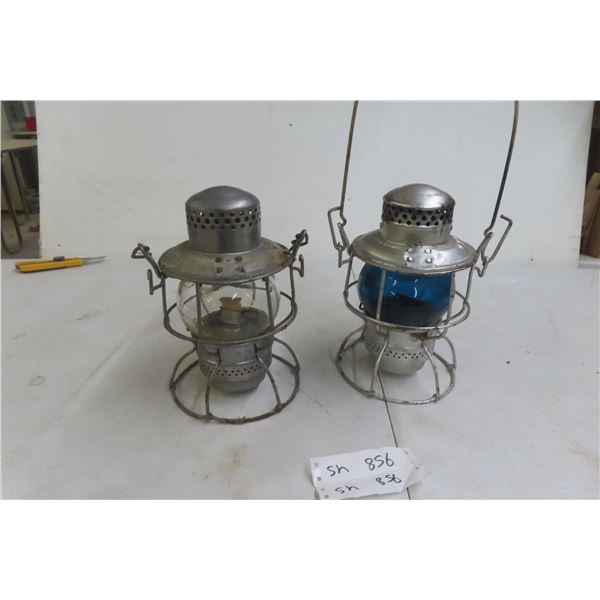 Railway CNR Lanterns – Qty 2 (1 in Blue Finish)