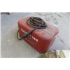 Image 5 : Chrysler 9.9 HP Outboard Motor with Gas Can