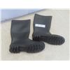 Image 1 : New Rubber Boots – Size 11