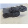 Image 2 : New Rubber Boots – Size 11