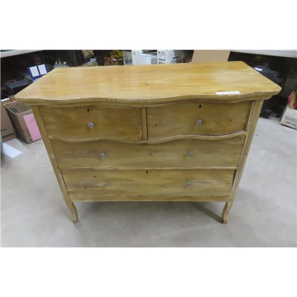 Antique Dresser, 34"×42"×22"