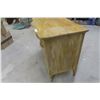 Image 2 : Antique Dresser, 34"×42"×22"