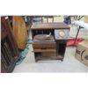 Image 1 : GE Cabinet-Radio Record Player