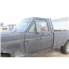Image 3 : 1991 Ford F-250 Pickup, 5.0L, 5-Speed Standard, 4-Wheel Drive – Runs 