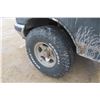 Image 4 : 1991 Ford F-250 Pickup, 5.0L, 5-Speed Standard, 4-Wheel Drive – Runs 