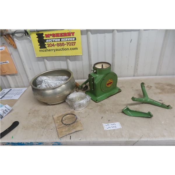 Vintage Massey-Harris No. 8 Cream Separator – Complete and Working