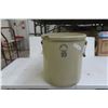 Image 1 : Alberta Pottery Stoneware 10-Gallon Crock