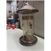 Image 10 : 2 Bird Feeders – Tallest 21"