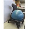Image 4 : Yoga Ball Chair