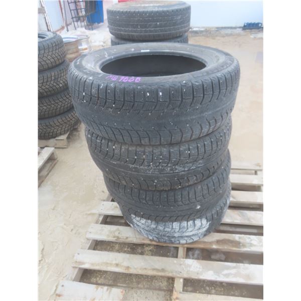 Michelin X-Ice 225/60R17 Tires – Set of 4