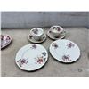 Image 11 : Nice Assortment of Vintage Plates and Bowls