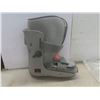 Image 2 : Breg Walking Mid-Calf Boot, Size Large; GII Rehab Knee Brace, Adjustable